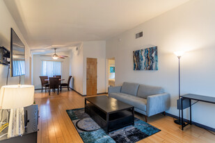 1466 S Canfield Ave, Unit #4 Apartments