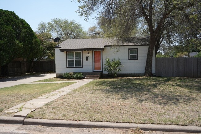 property at 2819 38th St