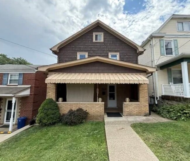 property at 2849 Castlegate Ave