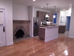 7218 Forsyth Blvd, Unit 2W in St. Louis, MO - Building Photo - Building Photo