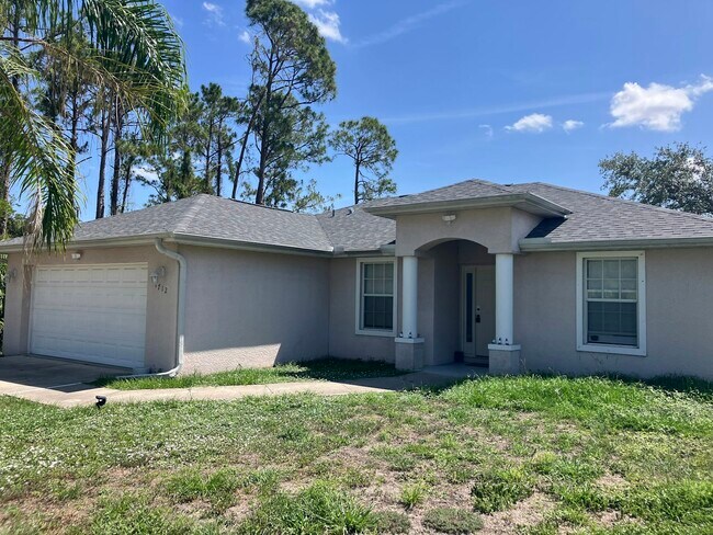 1712 Japan St in North Port, FL - Building Photo - Building Photo
