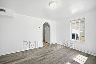 1482 Old Virginia Beach Rd in Virginia Beach, VA - Building Photo - Building Photo