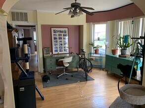 2258 N Monticello Ave in Chicago, IL - Building Photo - Building Photo