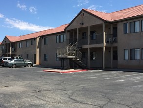 Sands Apartments in Mesquite, NV - Building Photo - Building Photo