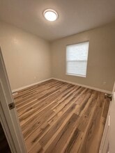 297 Guthrie Rd in Helena, MT - Foto de edificio - Building Photo