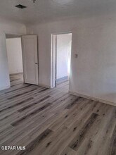 905 NE Camp St in Fabens, TX - Building Photo - Building Photo