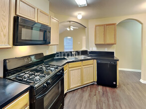 17234 Valemist Ct in Houston, TX - Building Photo - Building Photo