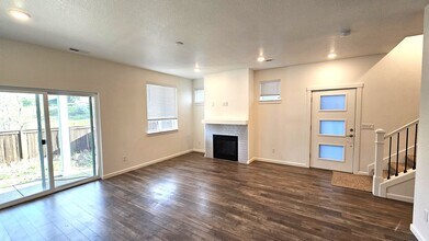 4206 S Waters Edge Wy in Ridgefield, WA - Building Photo - Building Photo