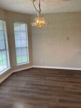 9412 Riviera Dr in Waco, TX - Foto de edificio - Building Photo