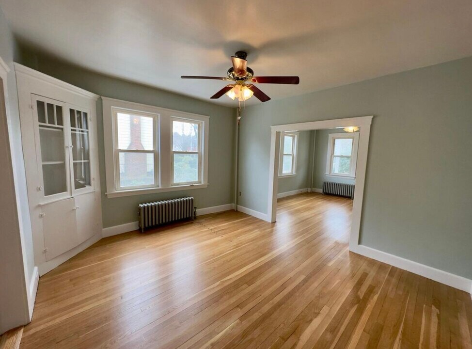 56 S Main St, Unit A in Uxbridge, MA - Building Photo