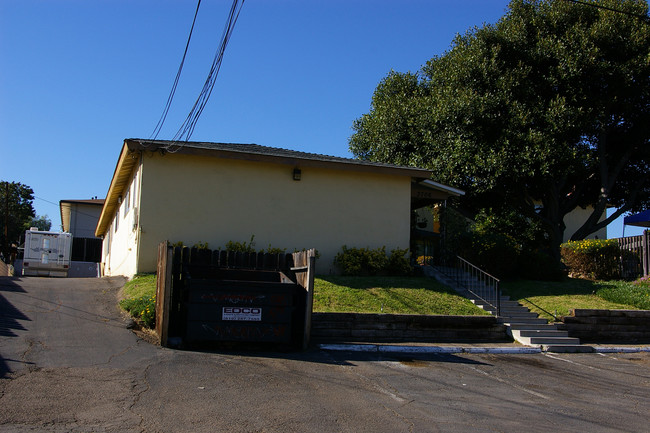 3706 King St in La Mesa, CA - Foto de edificio - Building Photo