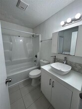 1806 Monticello St in Deltona, FL - Building Photo - Building Photo