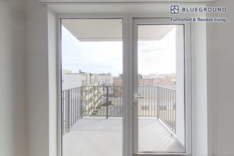 800 S Harvard Blvd-Unit -FL2-ID6002A in Los Angeles, CA - Building Photo - Building Photo