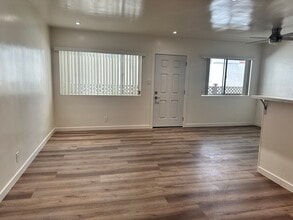 423 S Sherbourne in Los Angeles, CA - Building Photo - Building Photo