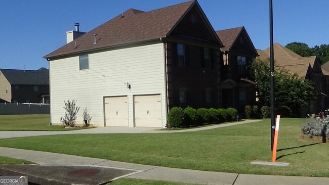 125 Avondale Dr in Mcdonough, GA - Building Photo - Building Photo