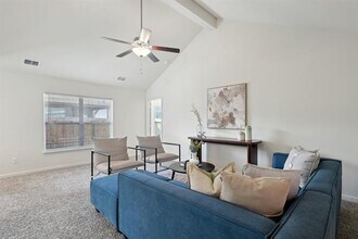13527 Roosevelt Arch Dr in Ponder, TX - Building Photo - Building Photo