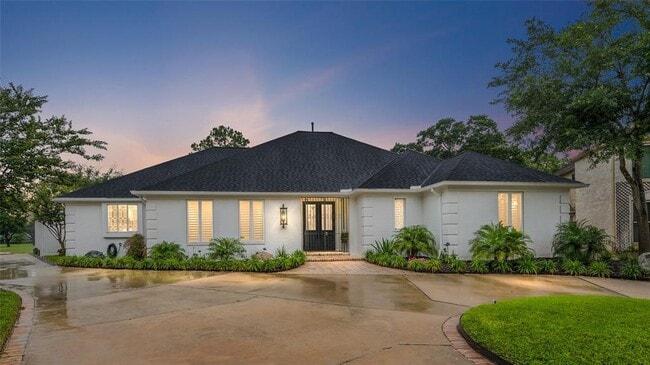 property at 1326 Sugar Creek Blvd