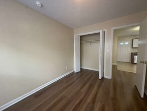 39 Hillside Ave, Unit 39 in East Haven, CT - Building Photo - Building Photo