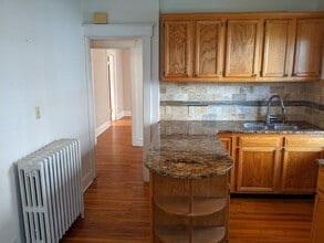 1140 Moorlands Dr in Richmond Heights, MO - Building Photo - Building Photo