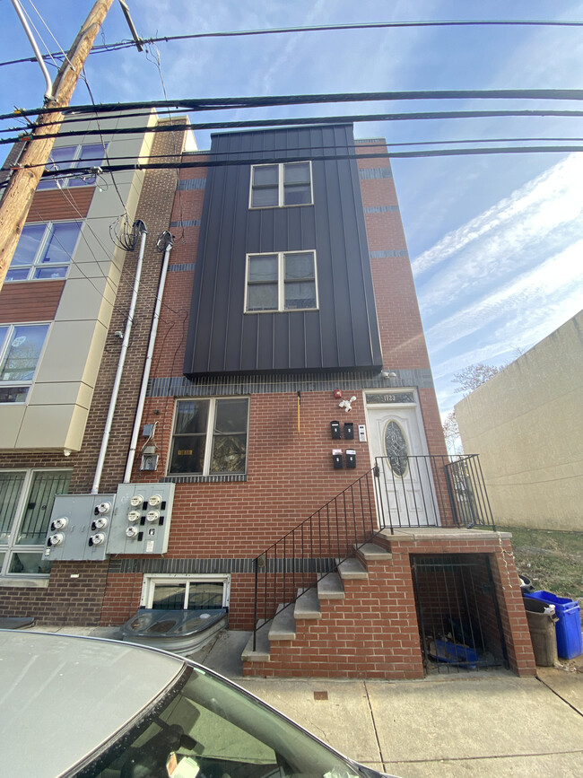 1723 N 17th St, Unit #1 in Philadelphia, PA - Building Photo - Building Photo