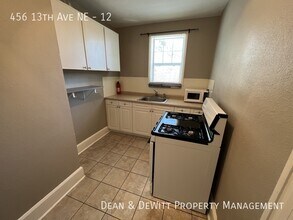 456 13th Ave NE in St. Petersburg, FL - Building Photo - Building Photo