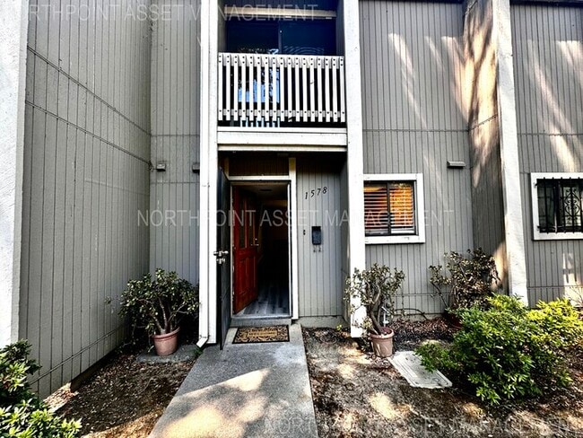 property at 1578 Newborough Dr