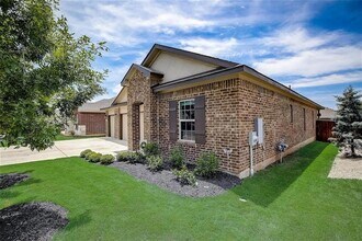 4316 Rockbrook Farms Ln in Georgetown, TX - Foto de edificio - Building Photo