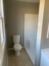 12 Pleasant St, Unit First Floor in Hanover, PA - Building Photo - Building Photo