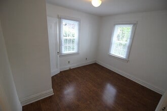 713 S Allen St in State College, PA - Foto de edificio - Building Photo