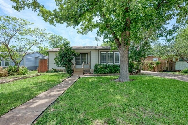property at 1505 Justin Ln