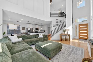 2206 Hermia St in Austin, TX - Building Photo