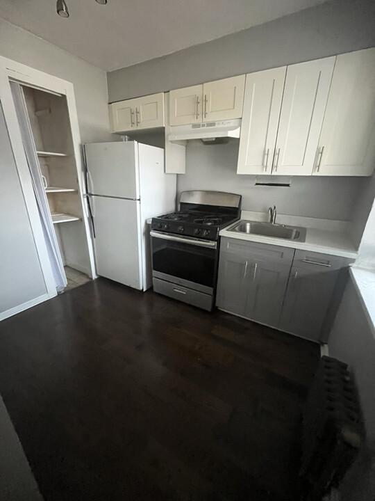 60 Crawford St in Newark, NJ - Building Photo