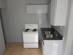 901 W Anderson St in Orlando, FL - Building Photo - Building Photo