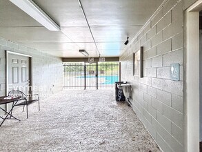 203 Woodvale Dr in League City, TX - Building Photo - Building Photo