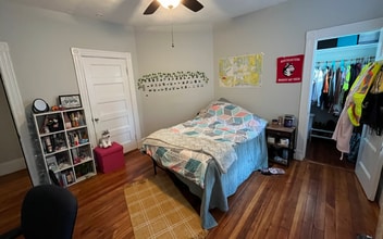 10 Carmel St, Unit 3 in Boston, MA - Foto de edificio - Building Photo