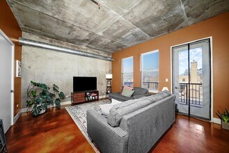 348 River St in Lemont, IL - Building Photo - Building Photo