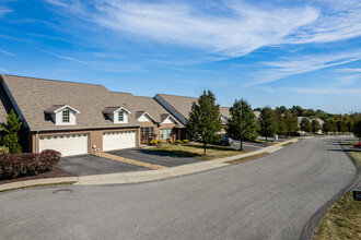 Summit Ridge in Oakdale, PA - Foto de edificio - Building Photo