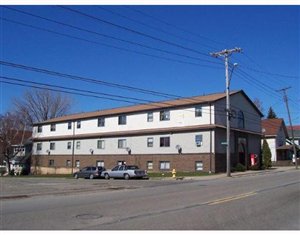 Lighthouse Apartments in Erie, PA - Building Photo