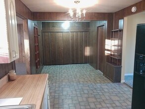 1208 E 56th St in Odessa, TX - Building Photo - Building Photo