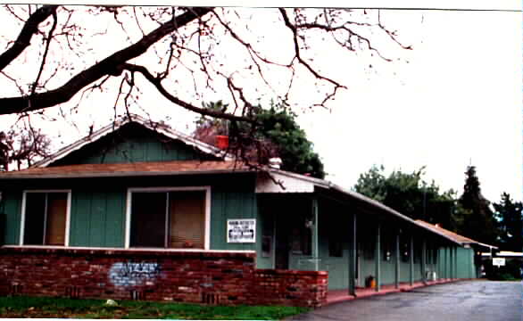 368-388 S Buena Vista Ave in San Jose, CA - Building Photo