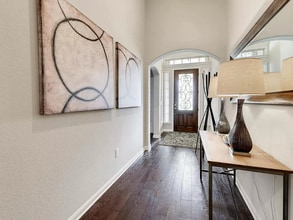 2405 Muzzie Ln in Leander, TX - Foto de edificio - Building Photo