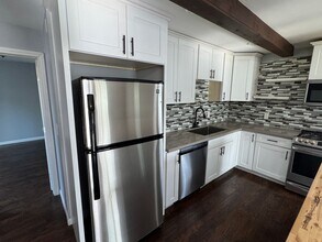 927 Lemon Ave in El Cajon, CA - Building Photo - Building Photo