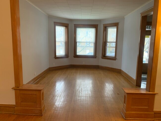 4039 N Southport Ave, Unit 1 in Chicago, IL - Building Photo - Building Photo