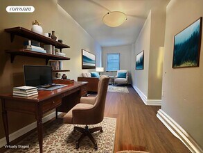 339 E 57th St in New York, NY - Building Photo - Building Photo