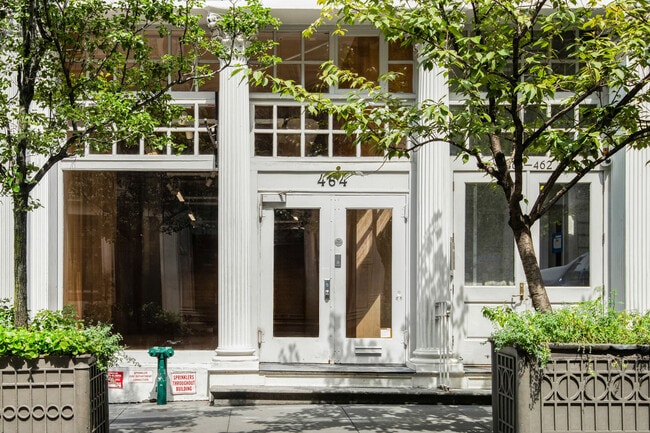 464 Broome St in New York, NY - Building Photo - Building Photo
