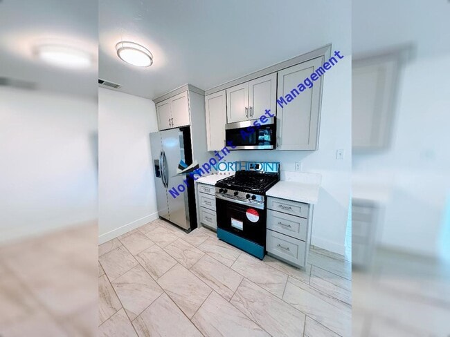 5639 Hazel Ave in Orangevale, CA - Building Photo - Building Photo