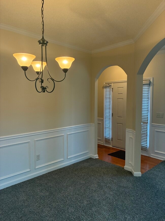 7573 Rutgers Cir in Fairburn, GA - Building Photo - Building Photo