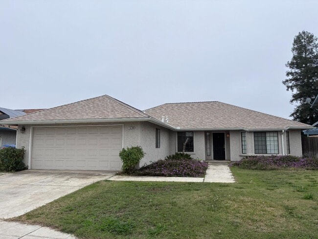 property at 1430 Fir Ave