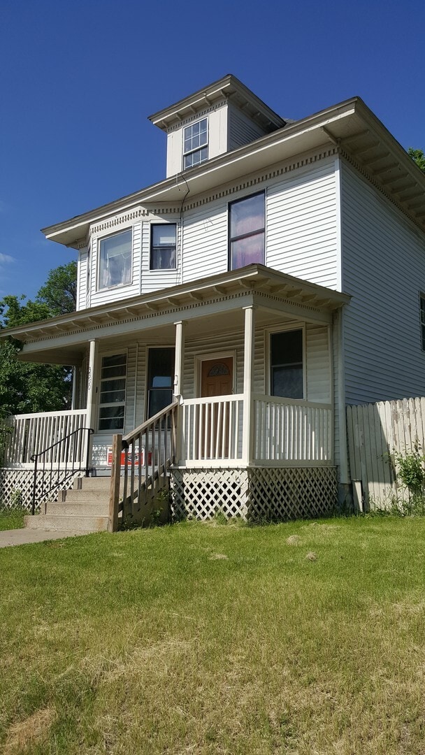 property at 3350 Stevens Ave