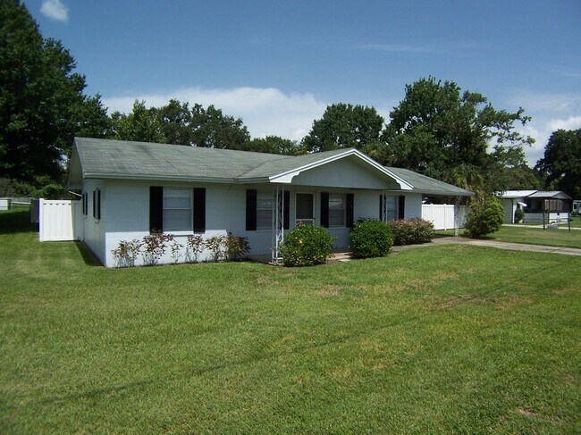 property at 2024 15th St SW
